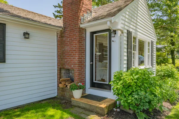 $524,900 | 22 Wallace Point, Buzzards Bay, MA 02532