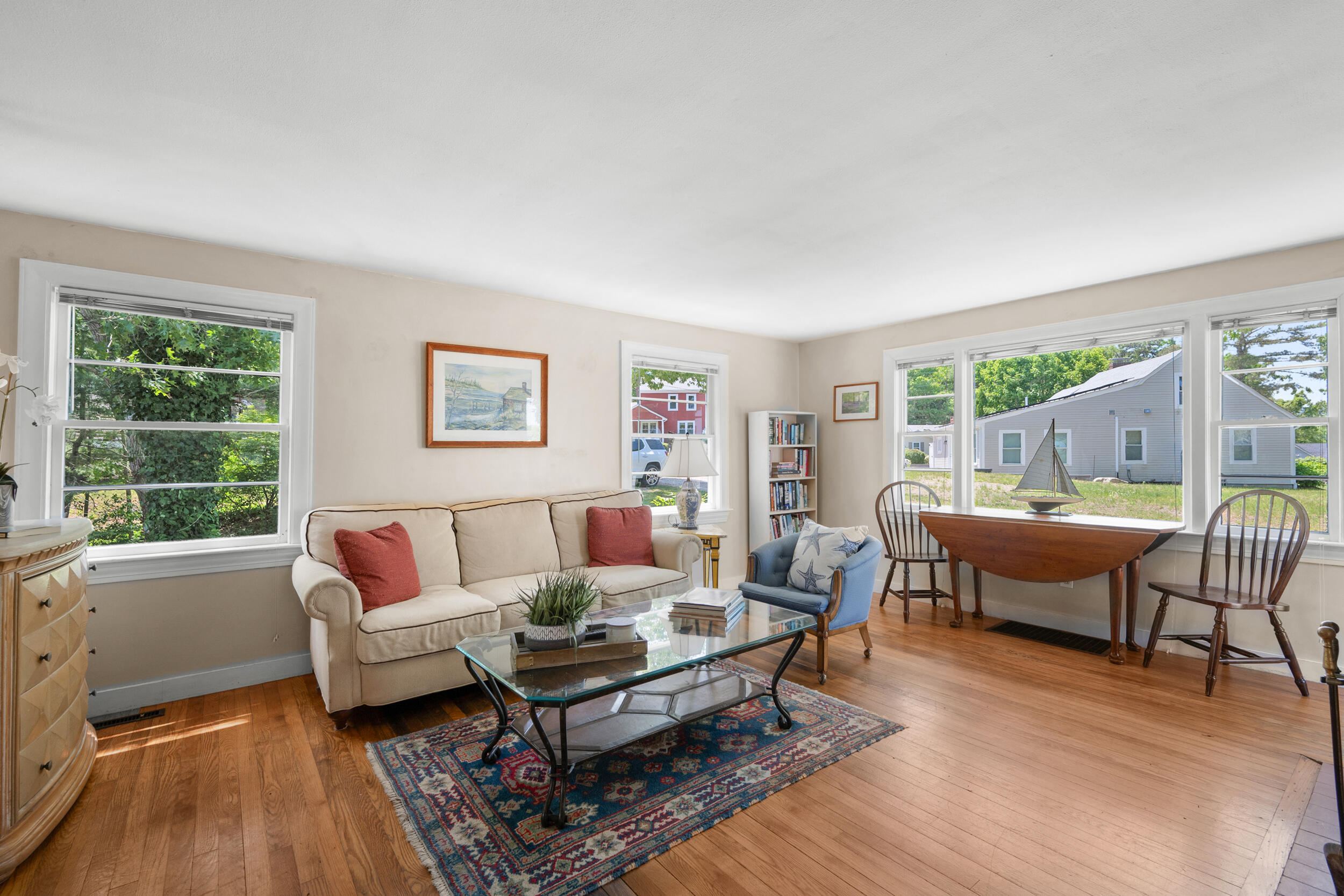 22 Wallace Point Buzzards Bay, MA 02532 - Photo 6 of 30 22 Wallace Point Living Room 2