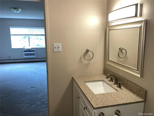 $1,850 | 13606 East Bates Avenue, Unit 203, Aurora, CO 80014
