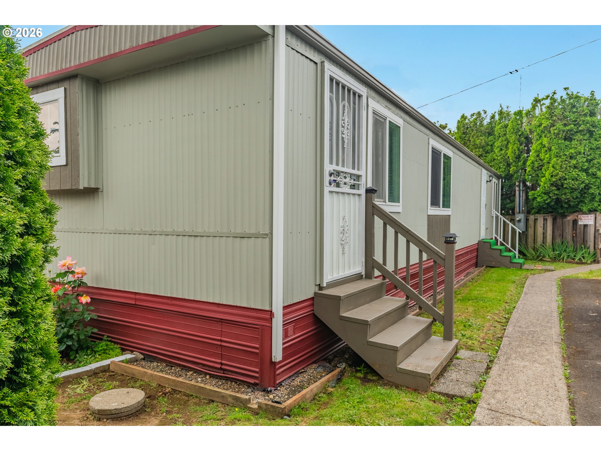 13055 Southeast Stark Street, Unit 5 Portland, OR 97233 - Photo 3 of 31