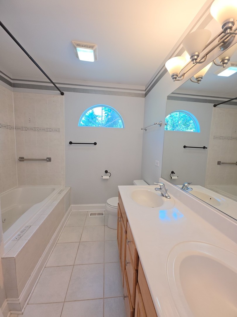 159 Wildwood Road Algonquin, IL 60102 - Photo 23 of 35 Gallery Image 23