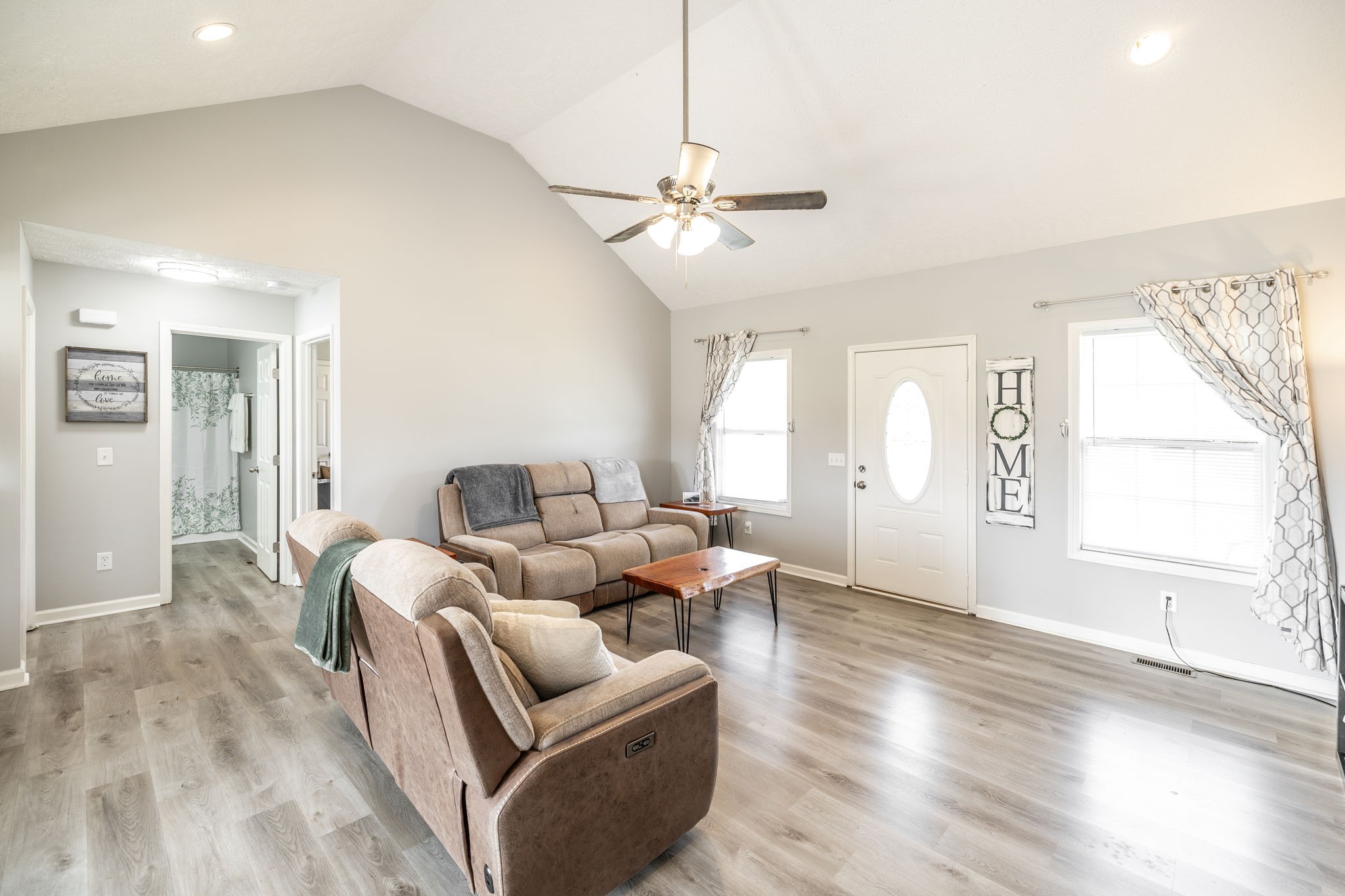 890 Mt Vernon Road Bethpage, TN 37022 - Photo 9 of 34 a living room with furniture window and wooden floor