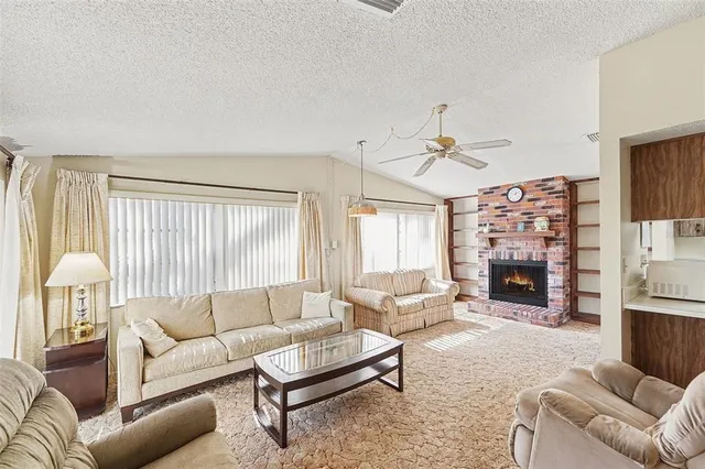 $500,000 | 1529 Coachlight Way, Dunedin, FL 34698