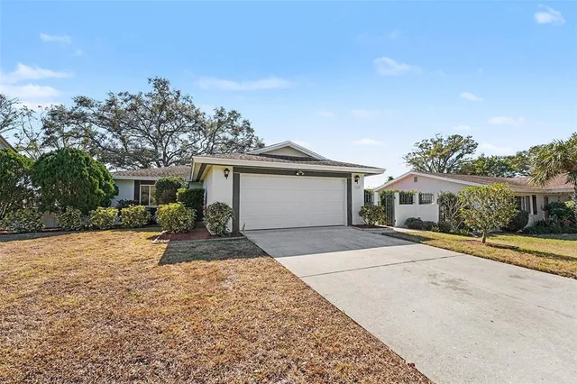 $500,000 | 1529 Coachlight Way, Dunedin, FL 34698
