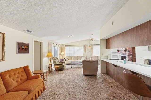 $500,000 | 1529 Coachlight Way, Dunedin, FL 34698