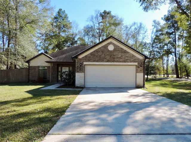 $2,300 | 2730 North Colosseum Court, New Caney, TX 77357