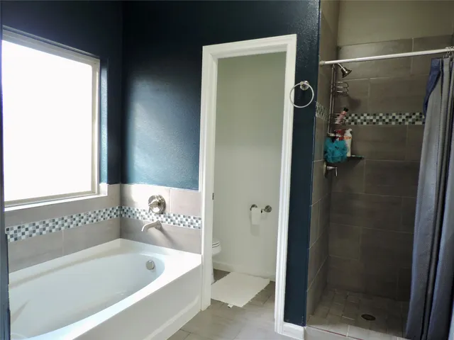 $2,300 | 2730 North Colosseum Court, New Caney, TX 77357