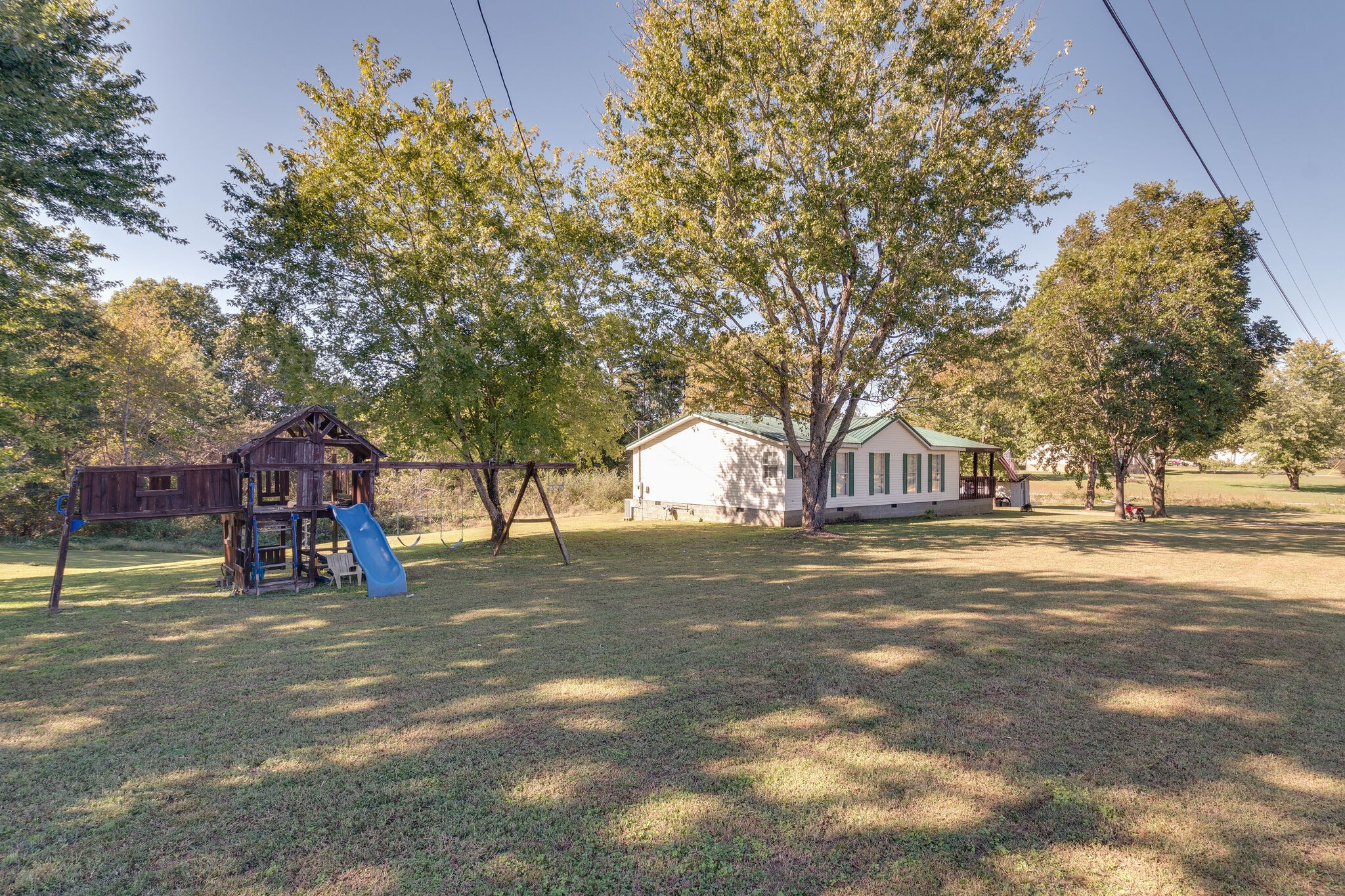 137 Mercer Road Hohenwald, TN 38462 - Photo 3 of 28 Gallery Image 3