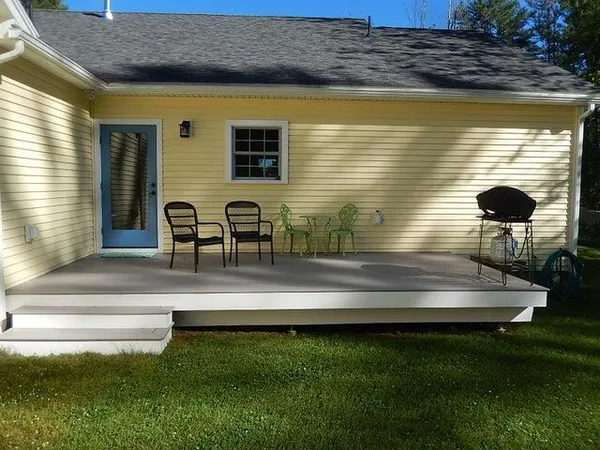 $565,000 | 49 Fort Point Cove Road, Stockton Springs, ME 04981