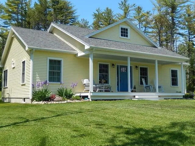 $565,000 | 49 Fort Point Cove Road, Stockton Springs, ME 04981