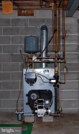 105 River Road Chestertown, MD 21620 - Photo 5 of 23 Oil Fueled Furnace