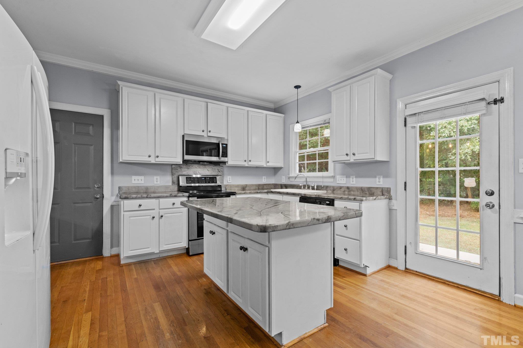 3804 Kaytree Lane Raleigh, NC 27613 - Photo 8 of 25