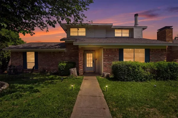 $290,000 | 2917 Brookcrest Drive, Garland, TX 75040