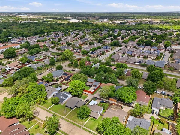 $290,000 | 2917 Brookcrest Drive, Garland, TX 75040