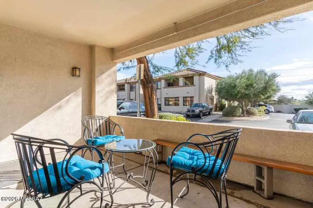 2550 East River Road, Unit 13102 Tucson, AZ 85718 - Photo 4 of 27