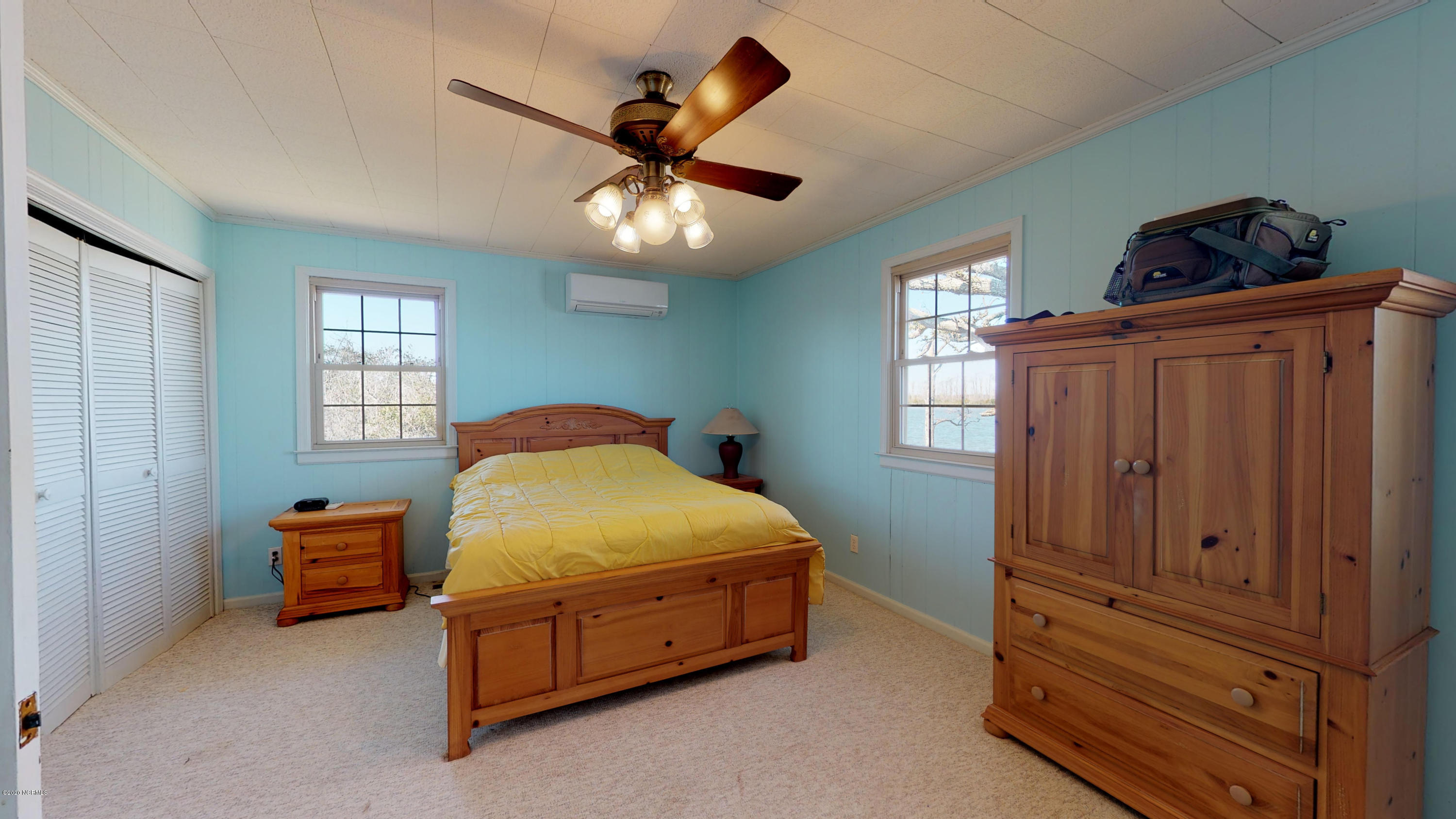 135 Pelican Road Marshallberg, NC 28553 - Photo 15 of 24 Master Bedroom