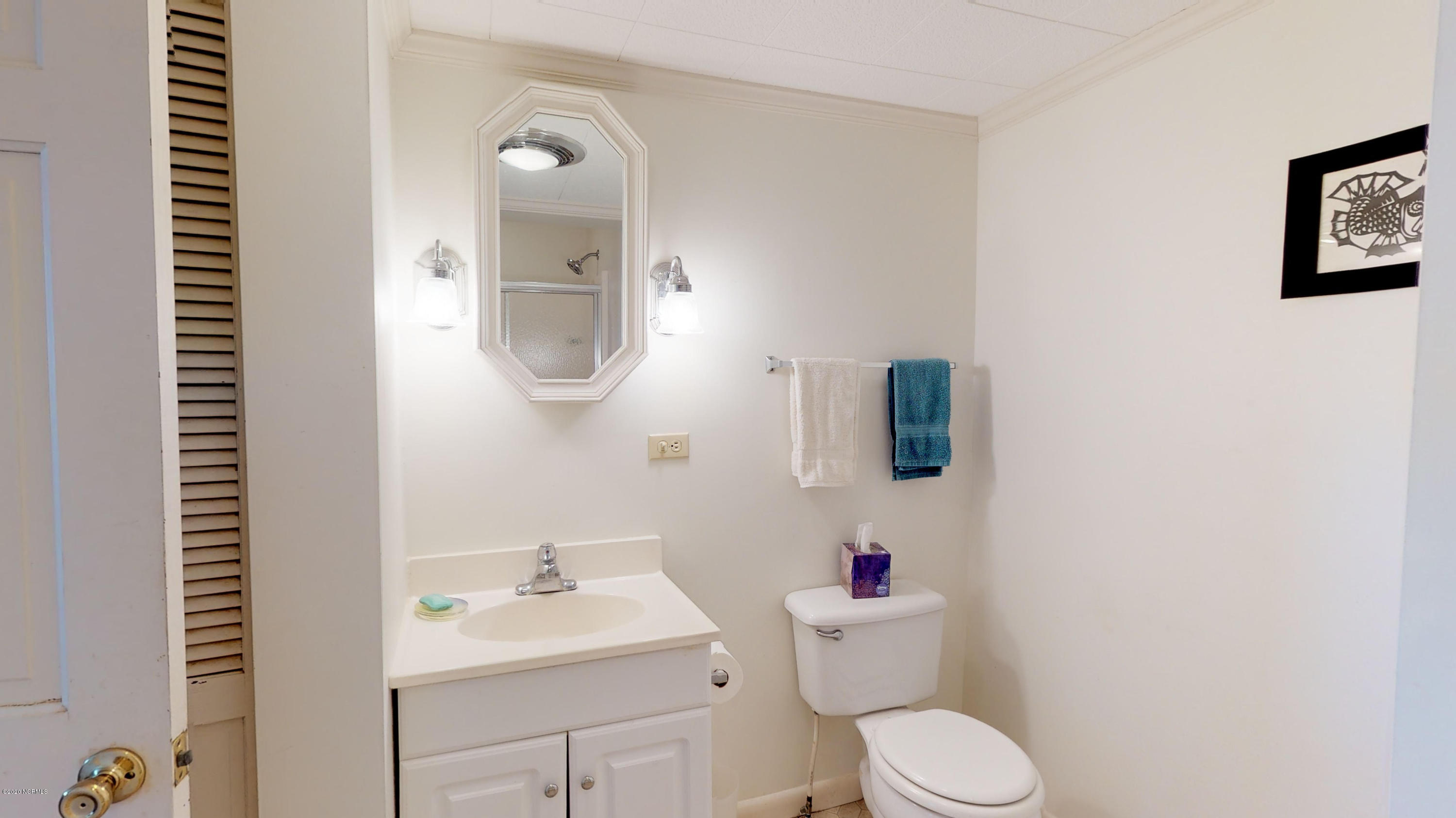 135 Pelican Road Marshallberg, NC 28553 - Photo 19 of 24 Second Bath
