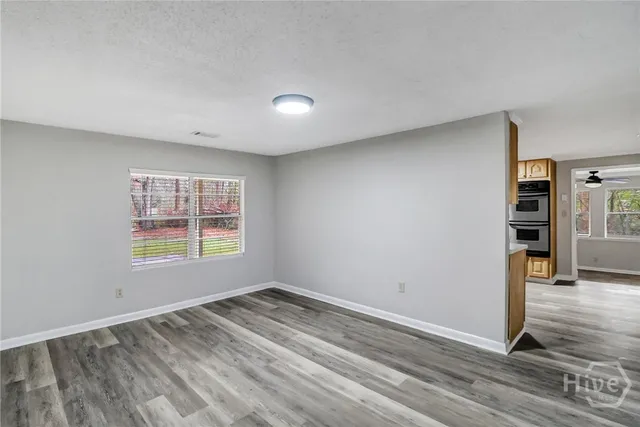 $314,900 | 278 Horseshoe Road, Bloomingdale, GA 31302