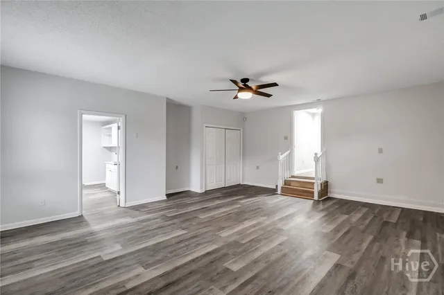 $314,900 | 278 Horseshoe Road, Bloomingdale, GA 31302