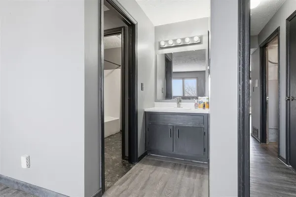 $84,900 | 1916 Tracy Drive, Unit 48, Bloomington, IL 61704