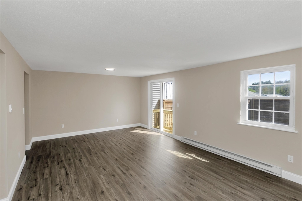 22 Warebrook Villiage, Unit 22 Ware, MA 01082 - Photo 8 of 23