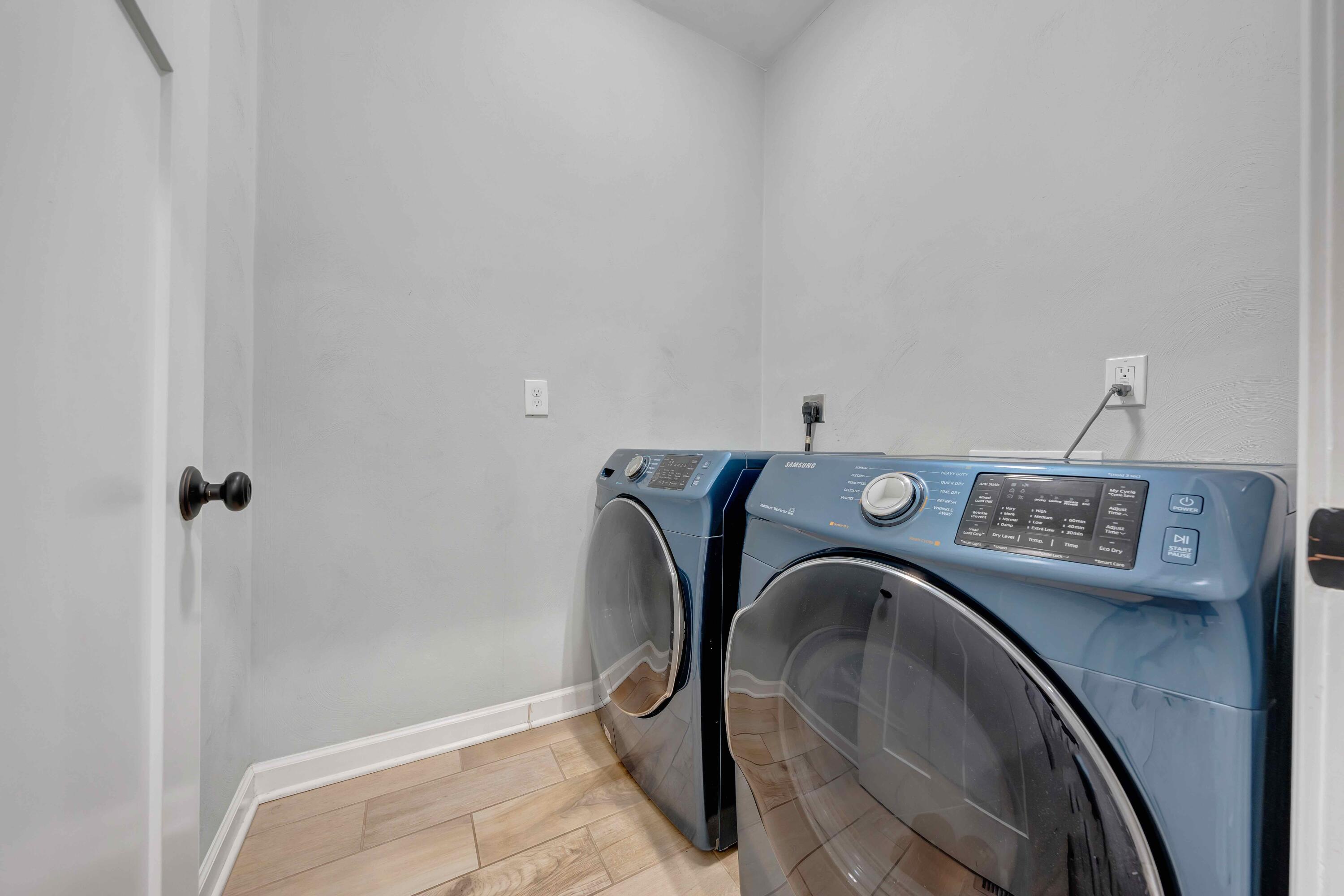 7041 Mountain Spring Trail Roanoke, VA 24018 - Photo 38 of 62 a utility room with dryer and washer