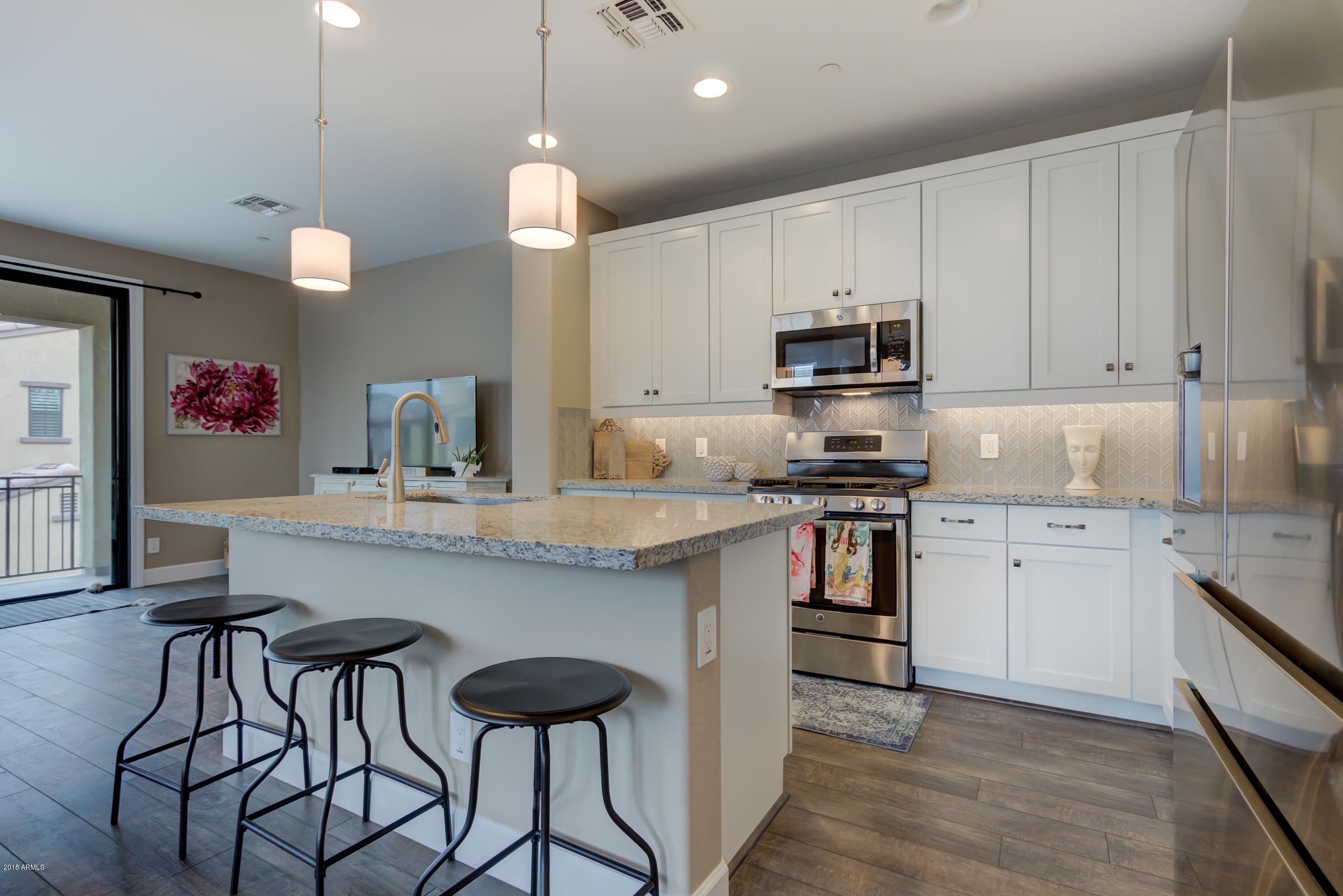 4777 South Fulton Ranch Boulevard, Unit 2111 Chandler, AZ 85248 - Photo 6 of 32 Kitchen