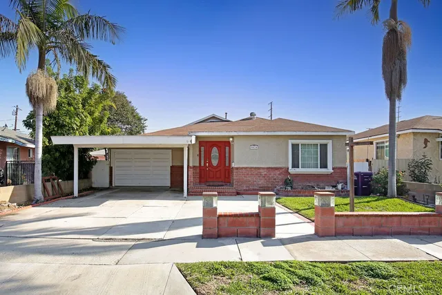 $935,000 | 5024 North Bentree Circle, Long Beach, CA 90807