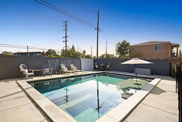 $935,000 | 5024 North Bentree Circle, Long Beach, CA 90807