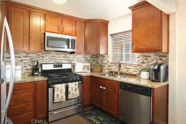 $935,000 | 5024 North Bentree Circle, Long Beach, CA 90807