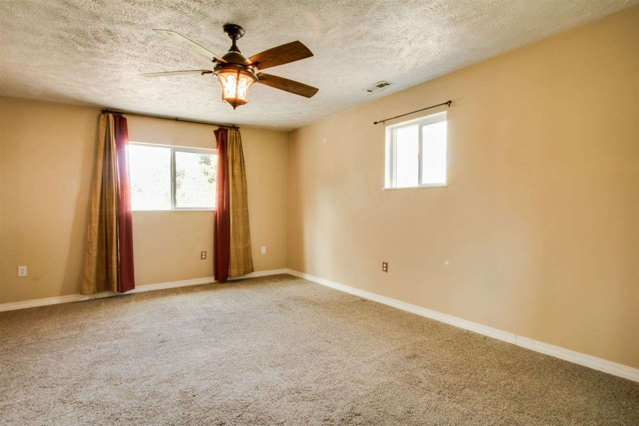 1503 North Sargent Road Spokane Valley, WA 99212 - Photo 10 of 23