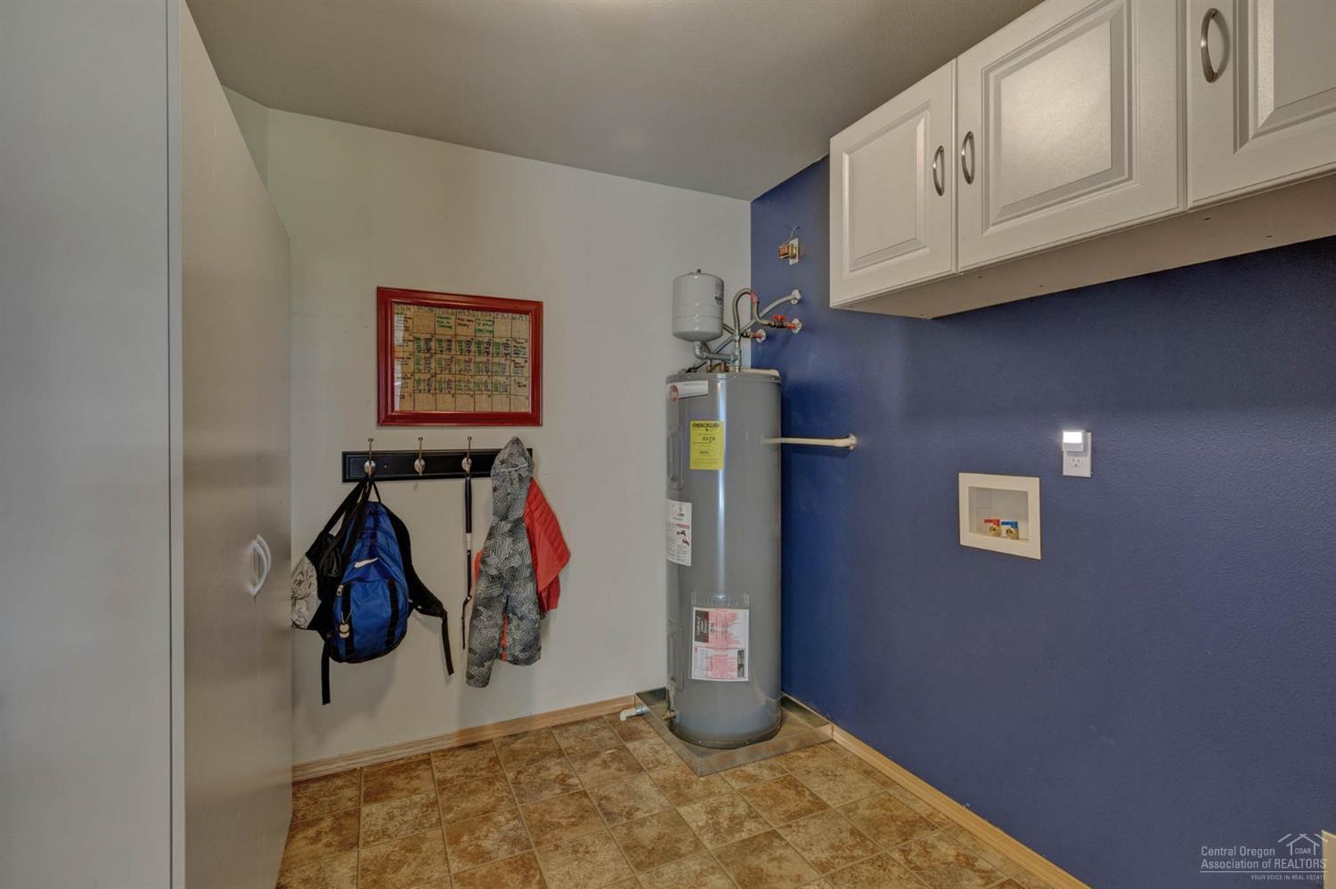 60182 Navajo Road Bend, OR 97702 - Photo 18 of 25 Additional Photo