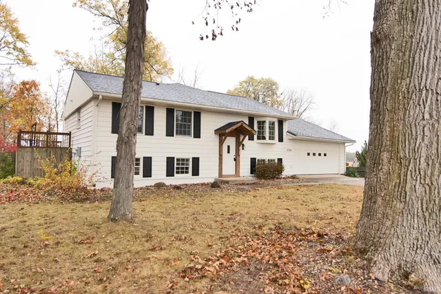 $325,000 | 3703 East 1000 North, Ossian, IN 46777