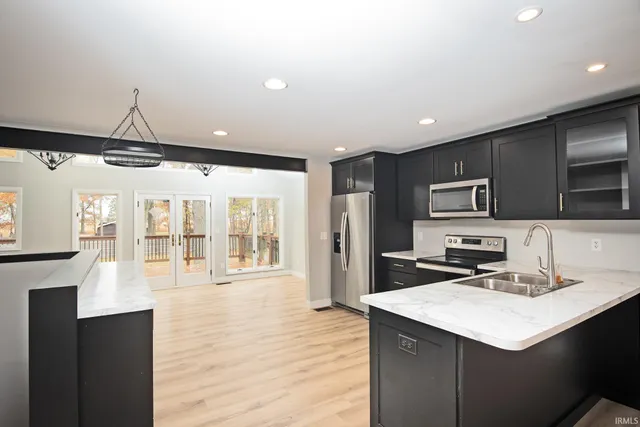 $325,000 | 3703 East 1000 North, Ossian, IN 46777