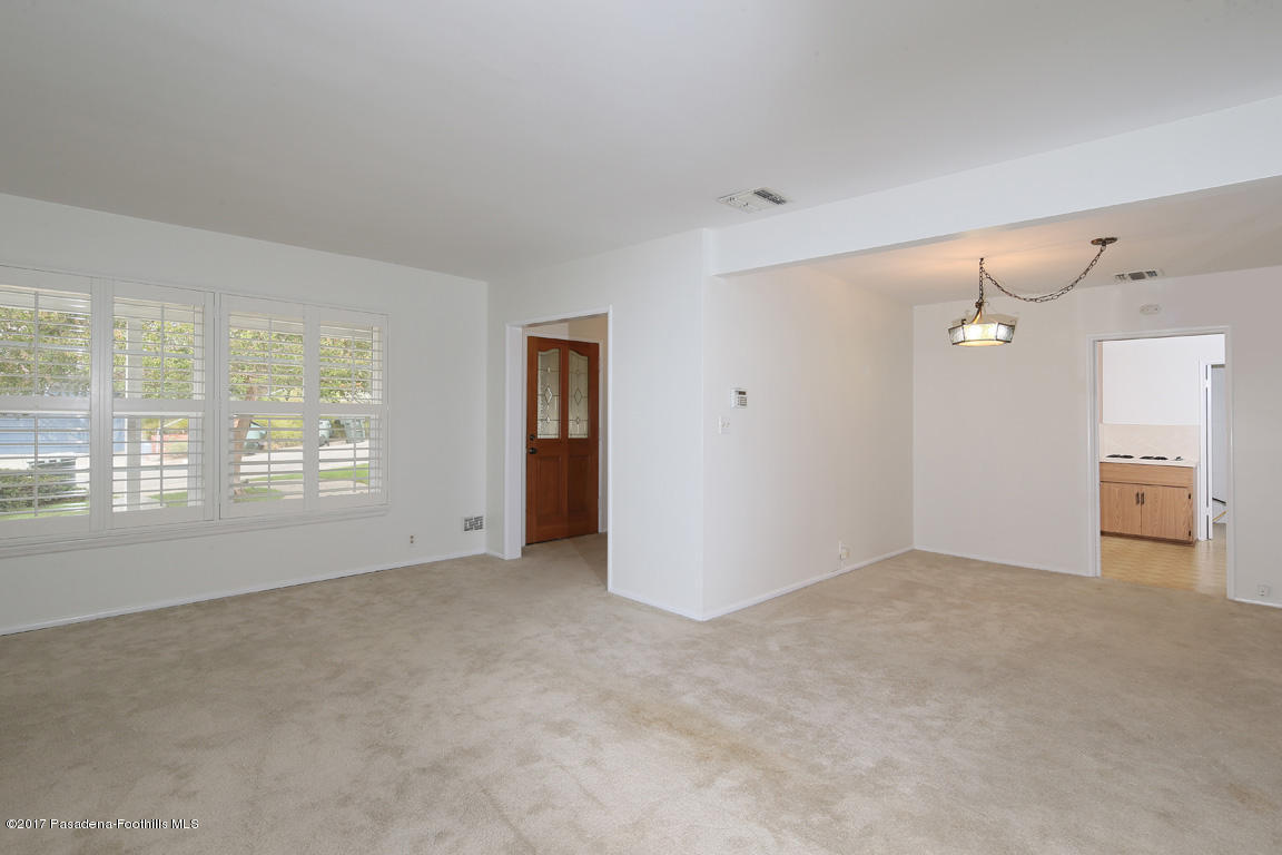 1320 Brixton Road Pasadena, CA 91105 - Photo 2 of 14 02