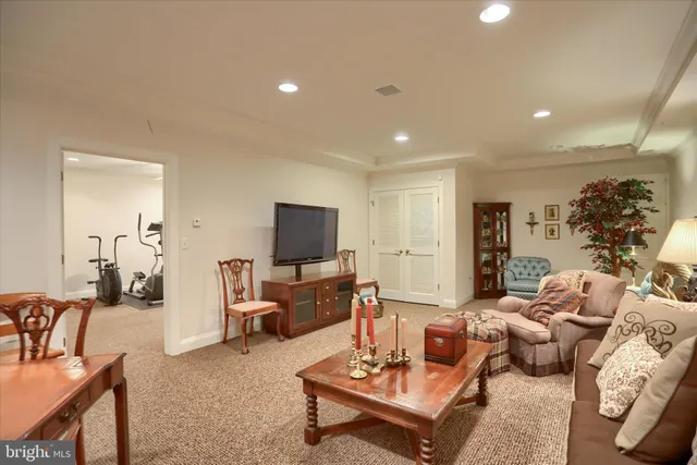 $525,000 | 1779 Summerfield Drive, Mechanicsburg, PA 17055