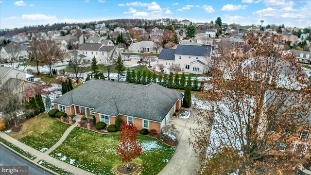 $525,000 | 1779 Summerfield Drive, Mechanicsburg, PA 17055