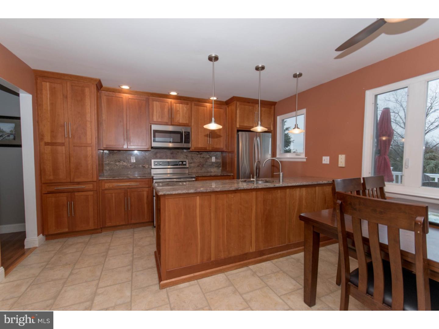 1260 Welsh Road Warrington, PA 18976 - Photo 4 of 25 Kitchen