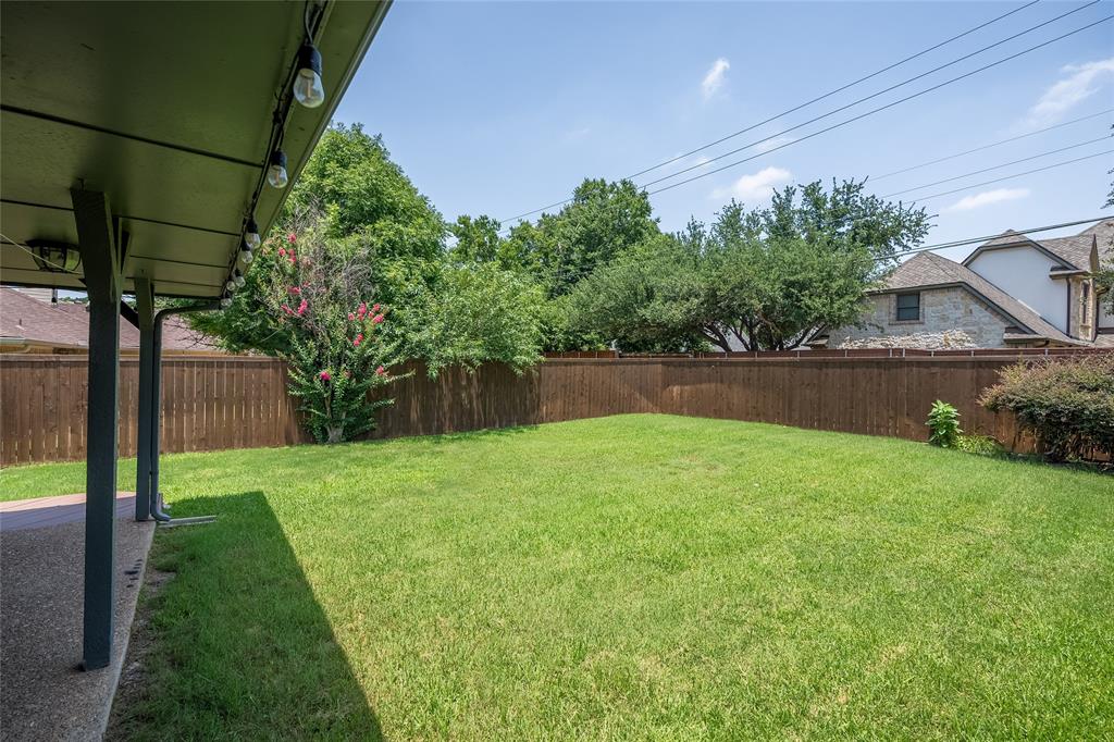 116 Meadowglen Circle Coppell, TX 75019 - Photo 26 of 32 a view of backyard with green space