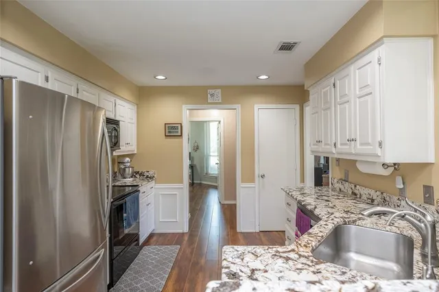 $2,799 | 116 Meadowglen Circle, Coppell, TX 75019