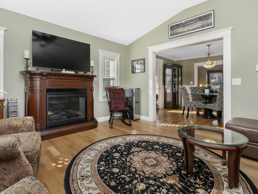 70 Hawthorne Road Waltham, MA 02451 - Photo 19 of 39 Gallery Image 19