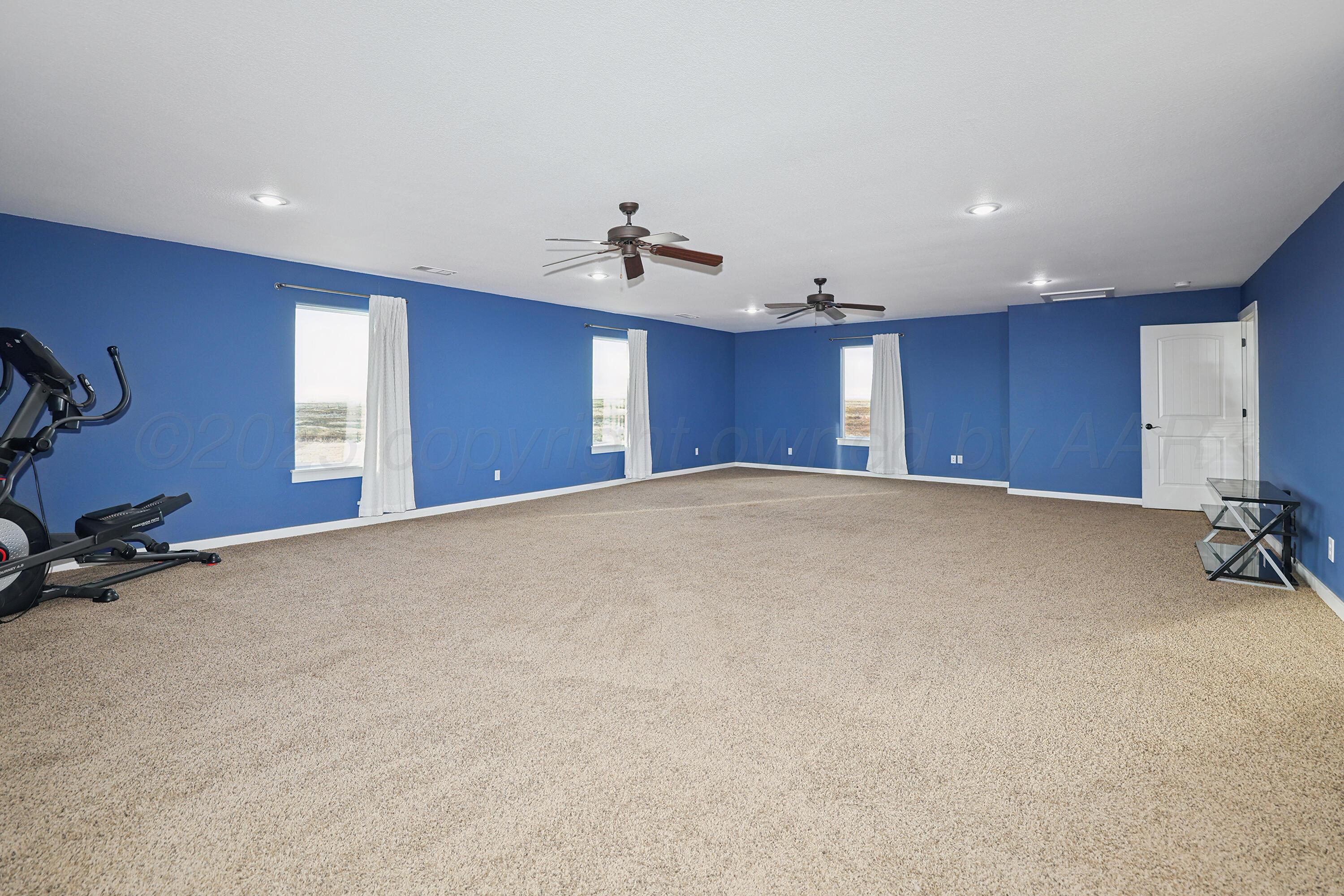 5282 County Road 8 Claude, TX 79019 - Photo 38 of 51 a view of an empty room with a window