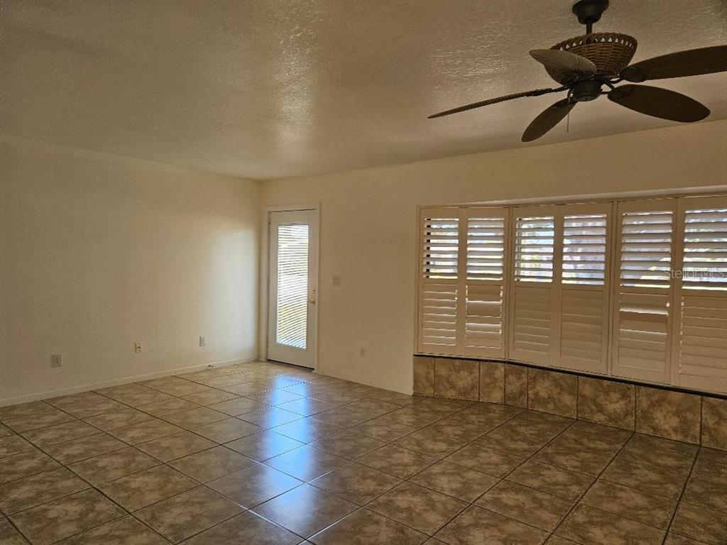 355 Spring Lake Boulevard Northwest Port Charlotte, FL 33952 - Photo 34 of 43