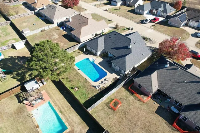 $420,000 | 19430 Sara Lane, Flint, TX 75762