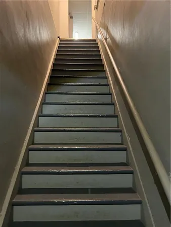 $550 | 145 Brighton Avenue, Unit 2, Rochester, PA 15074