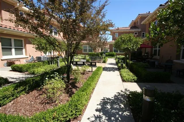 $299,988 | 4800 Westlake Parkway, Unit 308, Sacramento, CA 95835