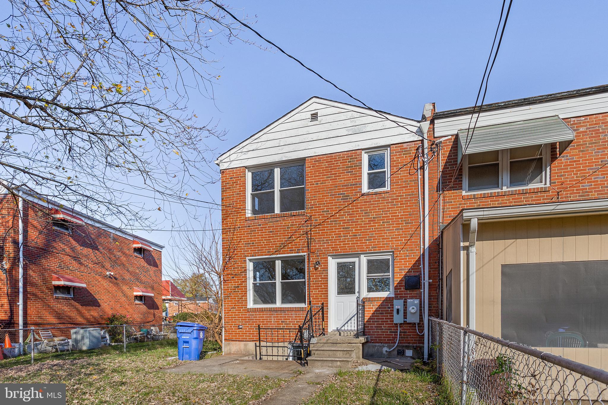 5815 Waycross Road Baltimore, MD 21206 - Photo 25 of 30 Exterior rear