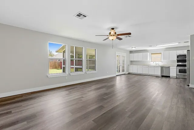 $2,000 | 47 Jan Lane, Georgetown, TX 78626