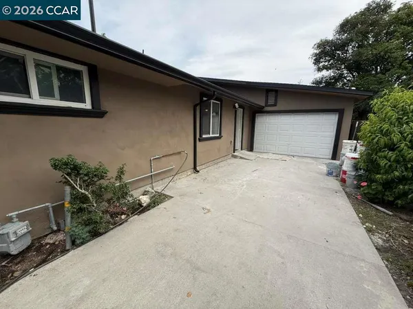 $2,500 | 3232 Sanguinetti Lane, Unit B, Stockton, CA 95205