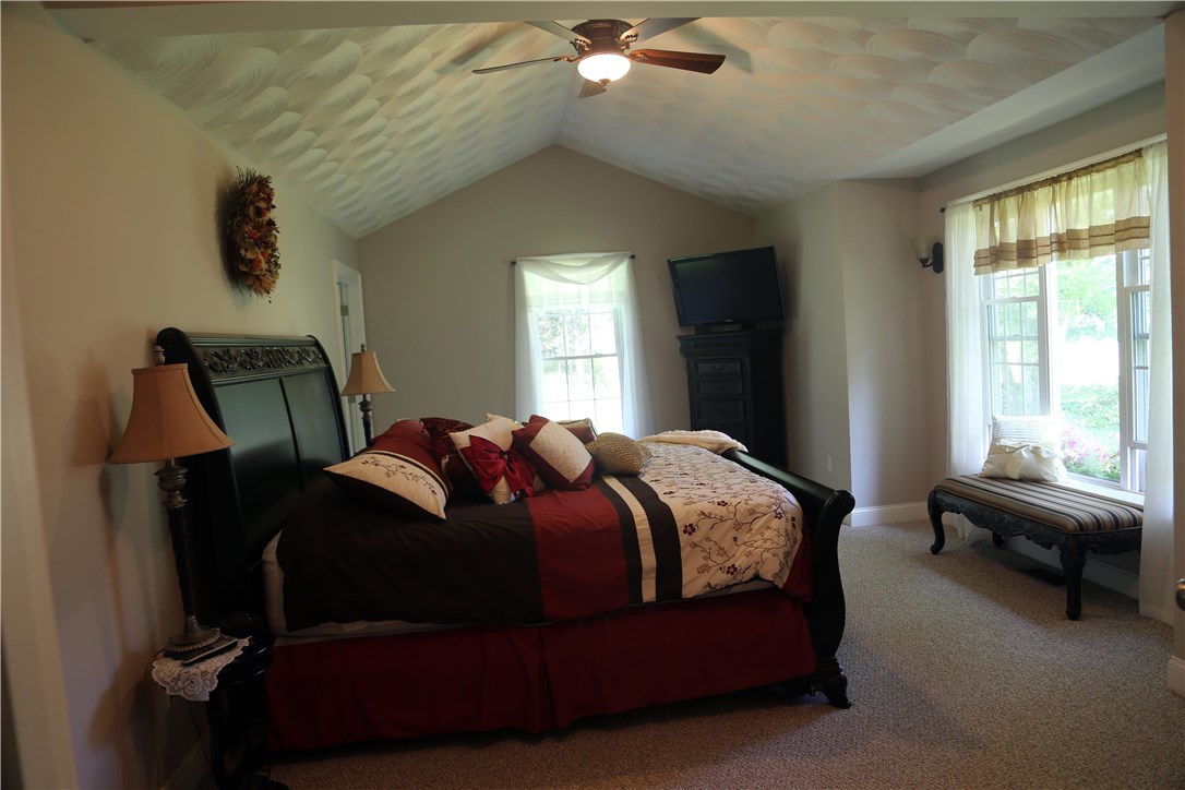 95 Beaver River Road Richmond, RI 02892 - Photo 19 of 27